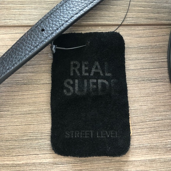 Sold - Picture 5 of 6